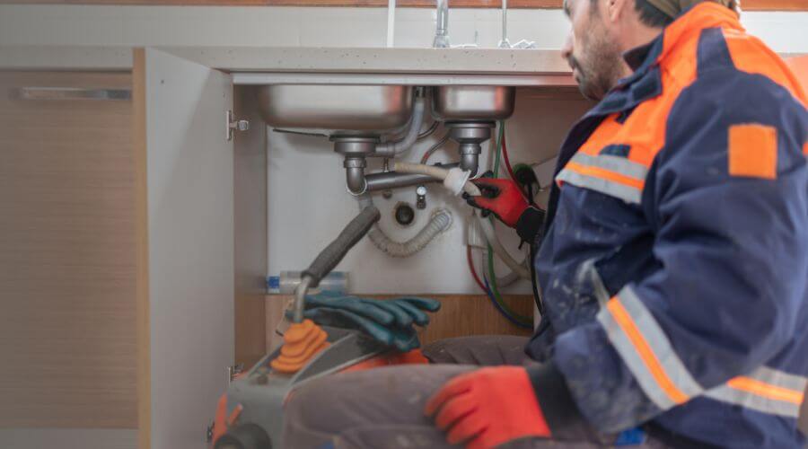 Commercial Slab Leak Plumbing in Hanna, WY